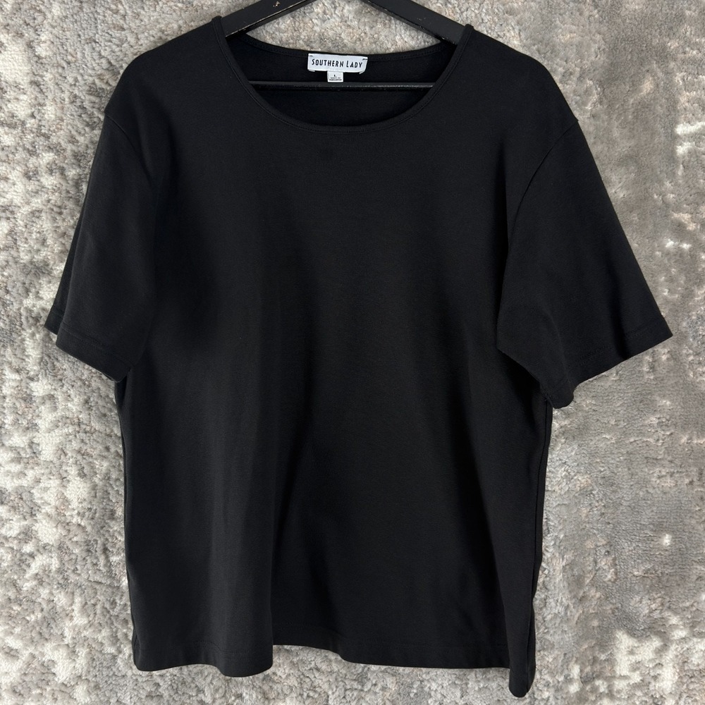 Southern Lady Size L Minimalist Causal Top Short Sleeve Stretch Cotton